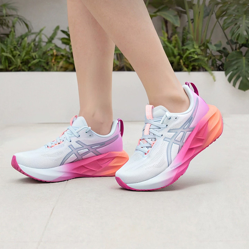 Table Tennis Shoes Asics - Asics NOVABLAST 5 Scarpe da corsa