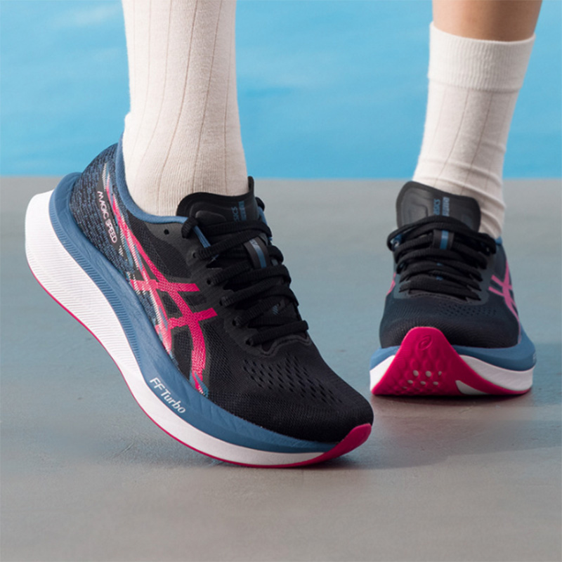 Asics Scarpe da Corsa da Donna - Table Tennis Shoes Asics recensione e prezzo