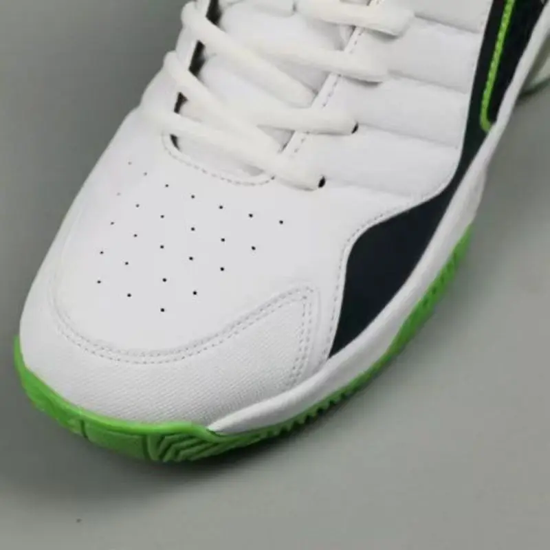 Sneakers da Tennis professiona - Table Tennis Shoes Asics recensione e prezzo